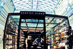 Wiosenna loteria Make Up Store w Promenadzie!