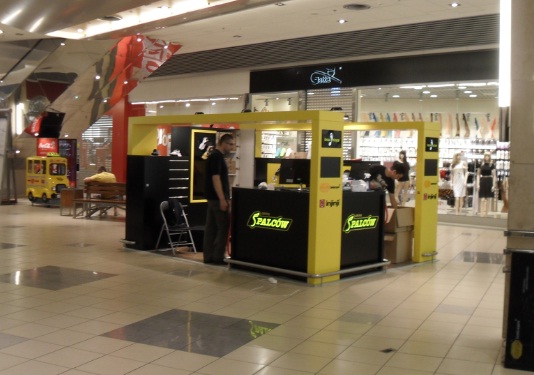 Pierwszy w Warszawie sklep Vibram FiveFingers