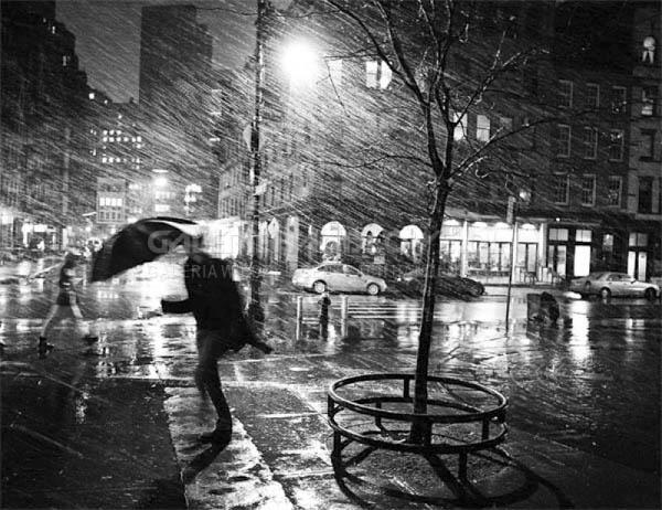 Paul Szynol, Good Morning, Giantess! w Blue City