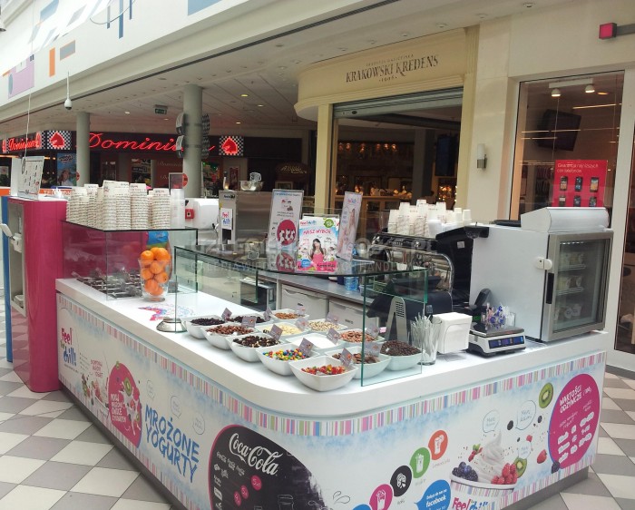 Pierwszy samoobsługowy w Polsce yogurt bar